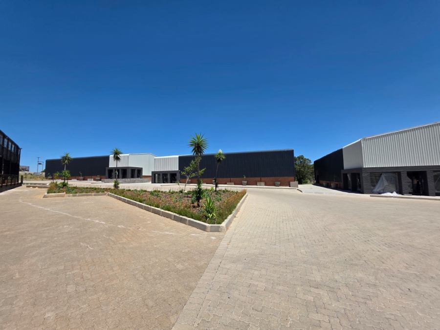 To Let commercial Property for Rent in Tredenham Free State